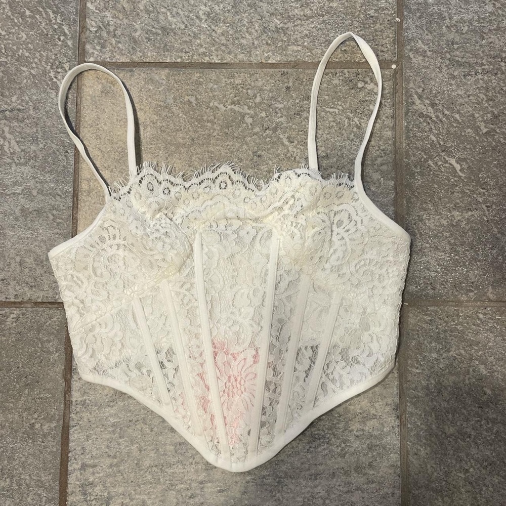 unused white lace corset top from hello molly